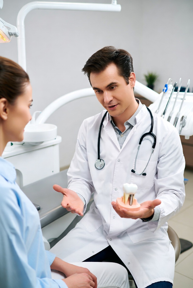 10 faktų, kuriuos turite žinoti apie dantų implantus